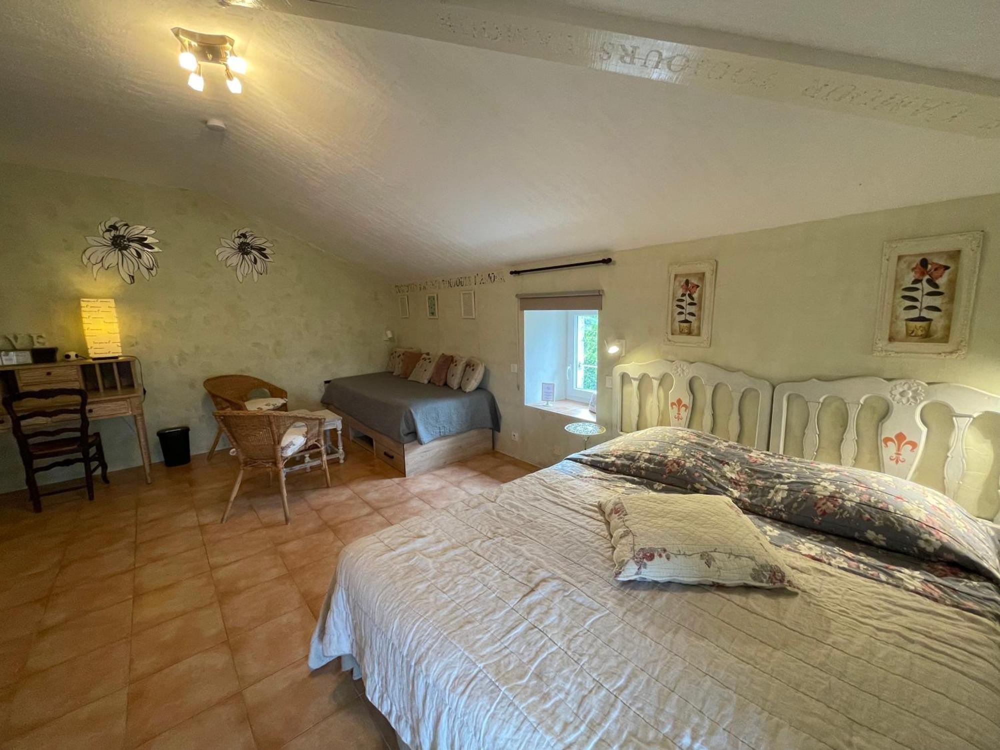 Le Manoir Du Raveyron Otel Vallon-Pont-dʼArc Dış mekan fotoğraf