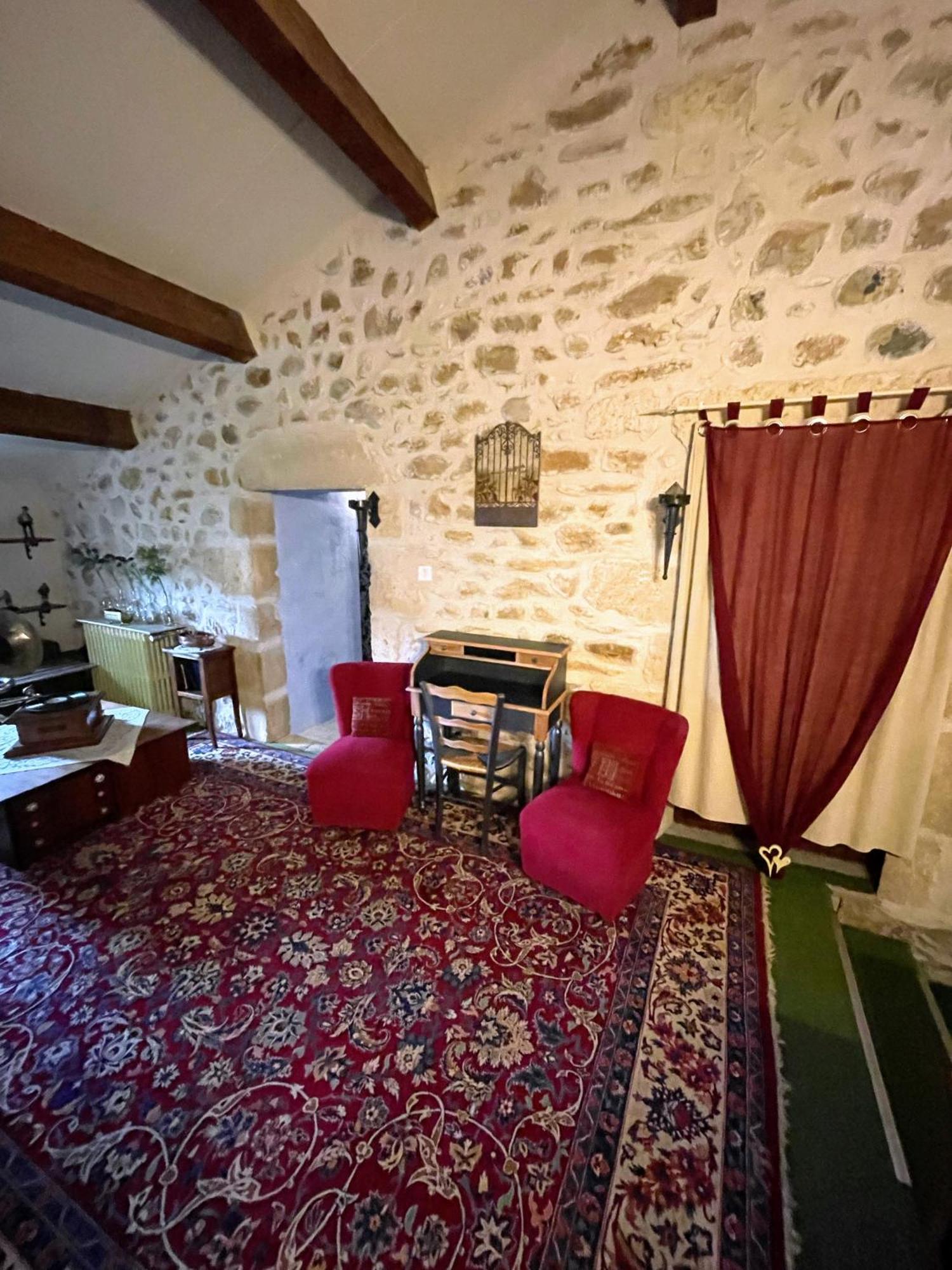 Le Manoir Du Raveyron Otel Vallon-Pont-dʼArc Dış mekan fotoğraf