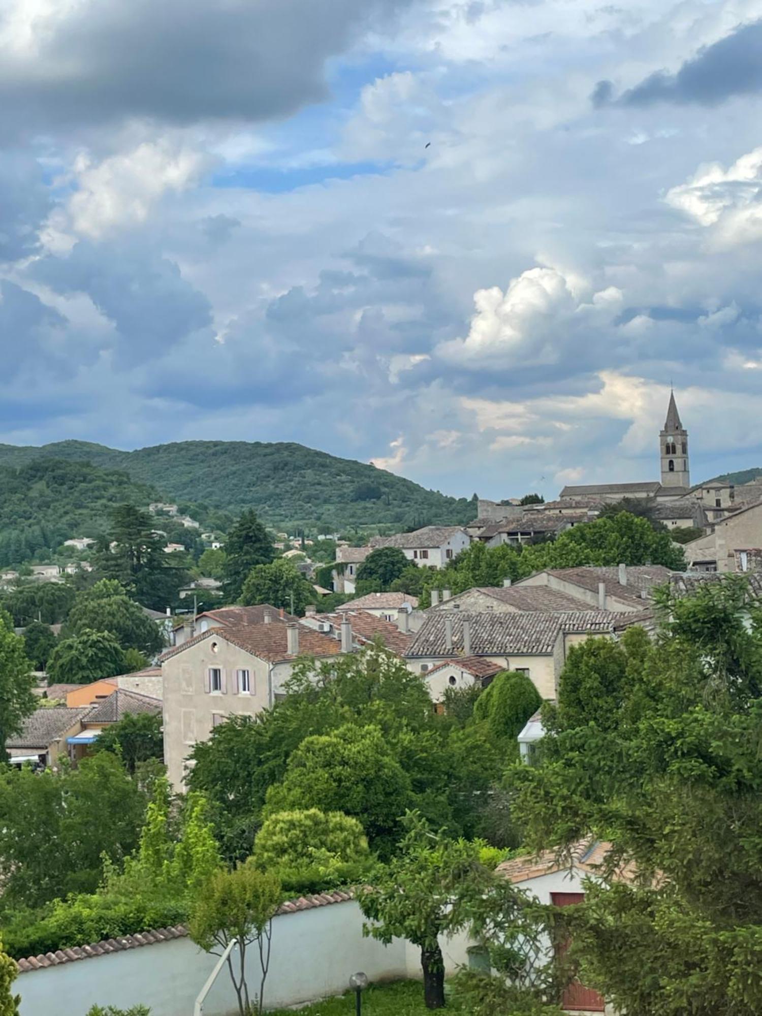 Le Manoir Du Raveyron Otel Vallon-Pont-dʼArc Dış mekan fotoğraf