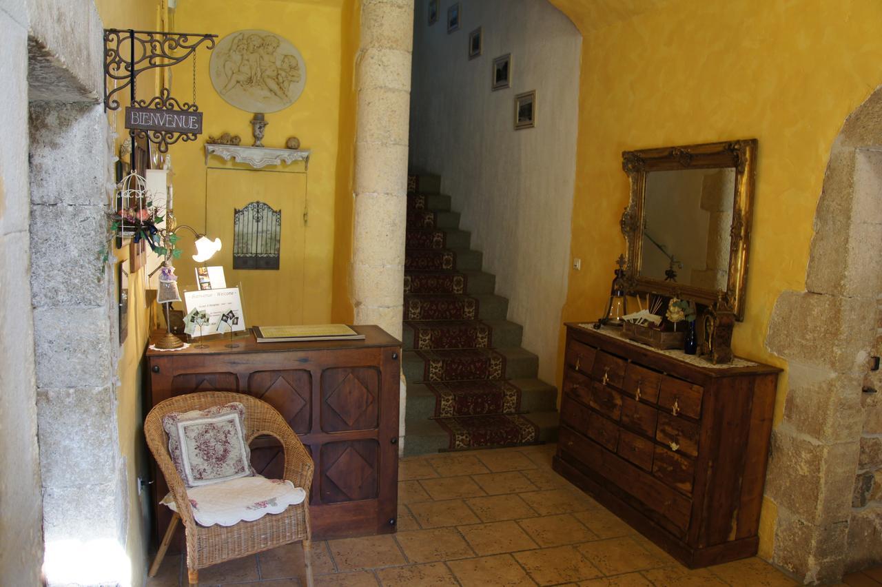 Le Manoir Du Raveyron Otel Vallon-Pont-dʼArc Dış mekan fotoğraf