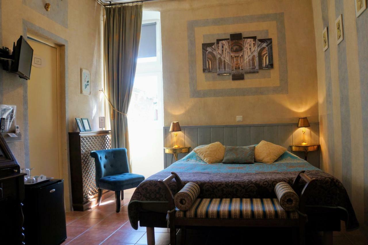 Le Manoir Du Raveyron Otel Vallon-Pont-dʼArc Dış mekan fotoğraf